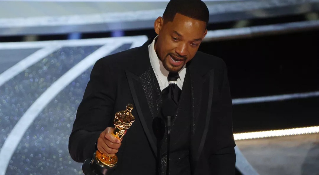 WILL SMITH RENUNCIA À ACADEMIA DO OSCAR E DIZ QUE 'TRAIU A CONFIANÇA' DA INSTITUIÇÃO